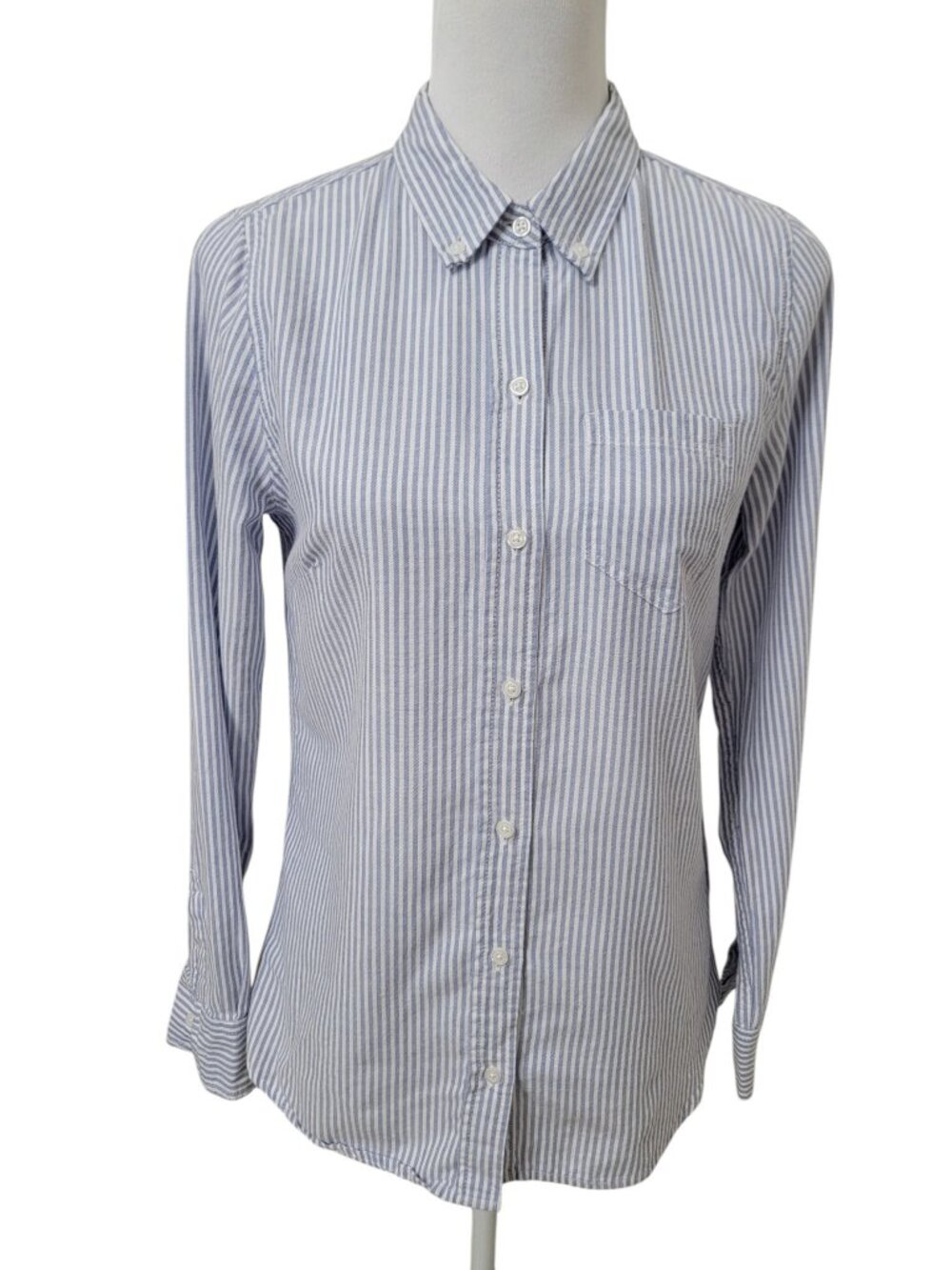GAP Size XS Blue & White Stripe "Boyfriend Fit" Button Down Long Sleeve Shirt